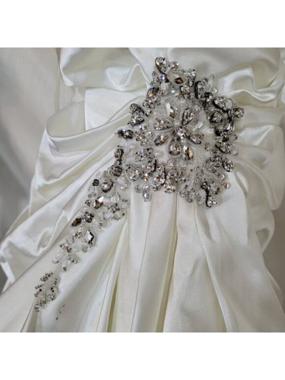 Sottero and Midgley Collection Adorae-JSM1307LU White Wedding Dress - Size 2 - Picture 7 of 16